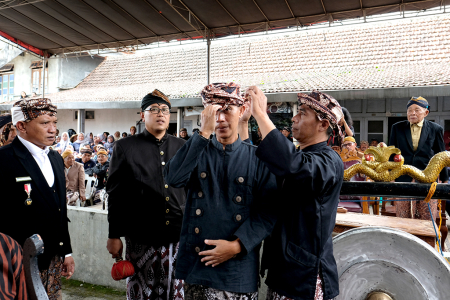 IKAT IKET KHAS TEMANGGUNGAN