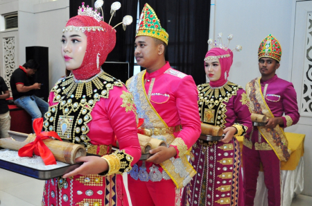 NOU DAN UTI GORONTALO