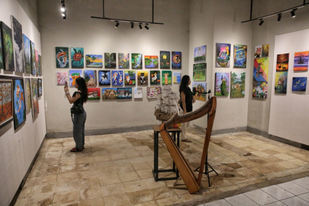 PAMERAN SENI RUPA NOSTAGIA KALIMANTAN 