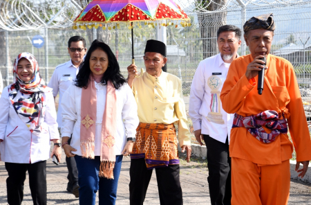 PENYAMBUTAN ADAT MOPOTILOLO