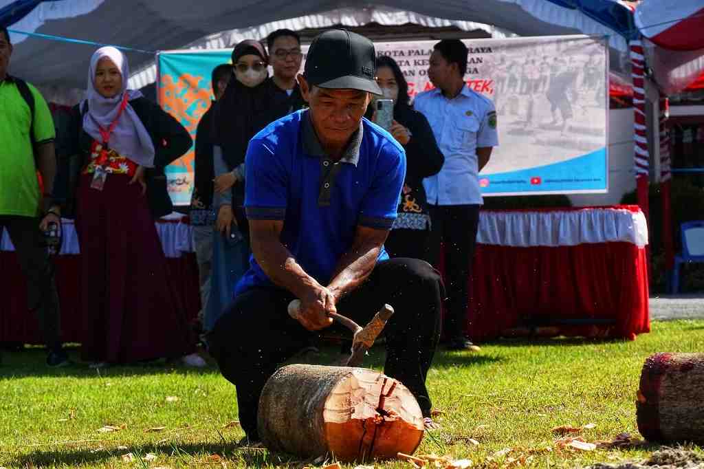 LOMBA MANEWENG, MANETEK DAN MANYILA