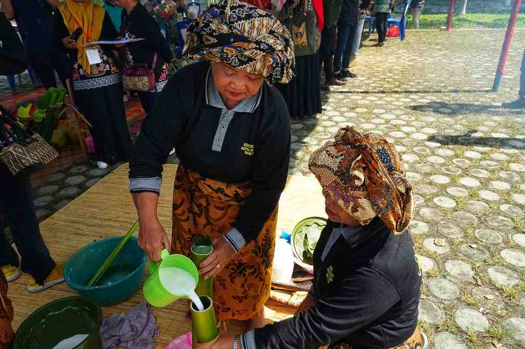 MENUANG SANTAN