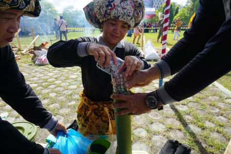 TRADISI MALAMANG