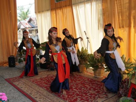 TARI BAHALAI