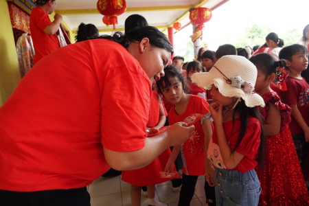 BERIKAN ANGPAO