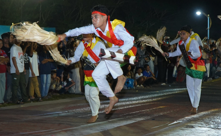 TARI SOYA-SOYA