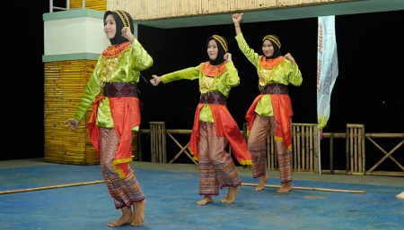 TARI TOGAL