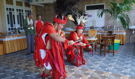TARI KABASARAN MINAHASA