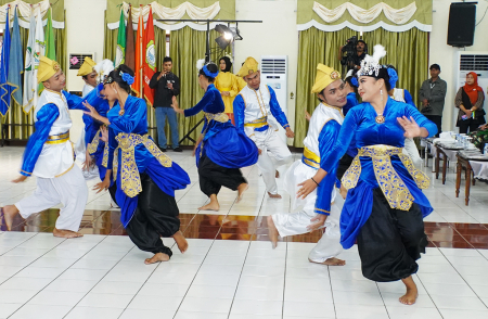 TARI KIE RAHA MA JANG