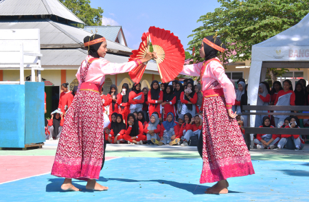 TARI KREASI MODERN