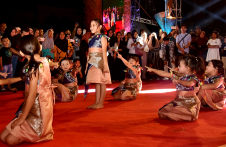 TARI ANAK TANAH AIR