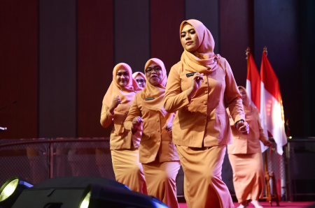 TARI DANA-DANA DWP