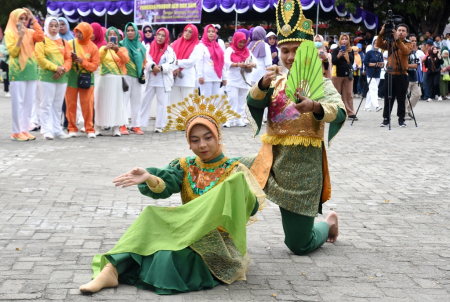 TARI KARAWO