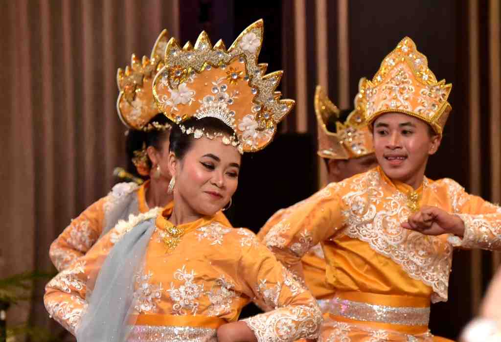 TARI KREASI DAERAH