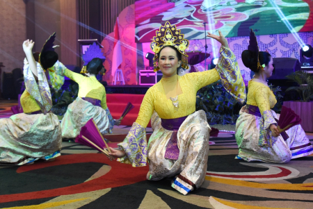 TARI MOPONUWA
