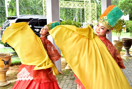 TARI SARONDE