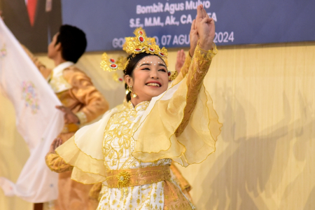 TARI SARONDE