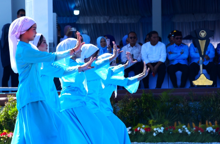 TARIAN KOLOSAL AGROMARITIM