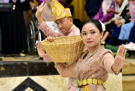 TARIAN PENYAMBUTAN TAMU