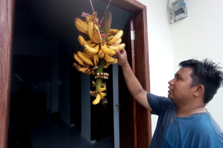 TRADISI NAIK RUMAH BARU