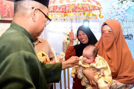 UPACARA ADAT MOHUNTINGO