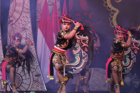 TARI KEDET PAJANGKA