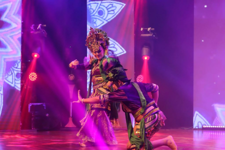 TARIAN JARAN GOYANG
