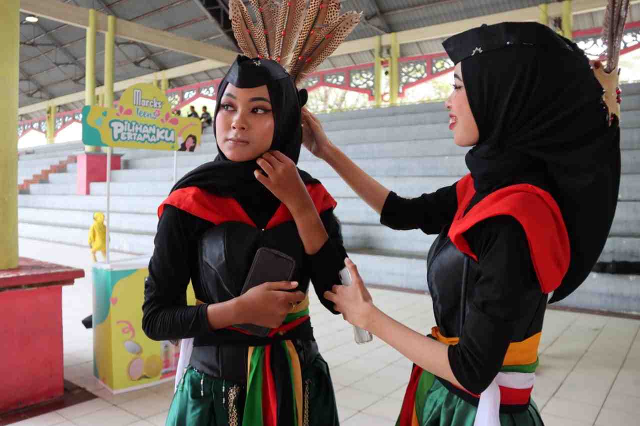 PERSIAPAN LOMBA TARI KREASI
