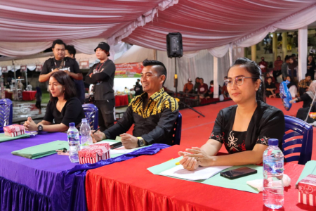 JURI LOMBA TARI KREASI DAERAH