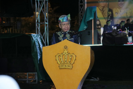 PJ GUBERNUR KALBAR HADIRI GALA DINNER FESTIVAL BUDAYA 