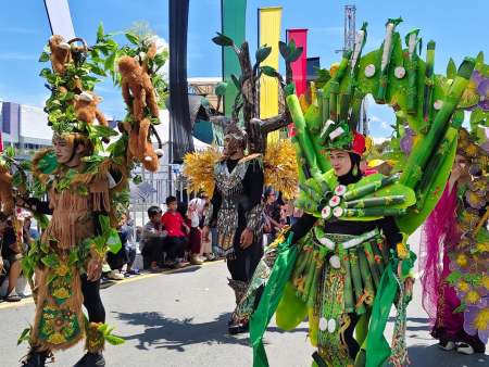 PAWAI KARNAVAL BUDAYA FBIM 2025