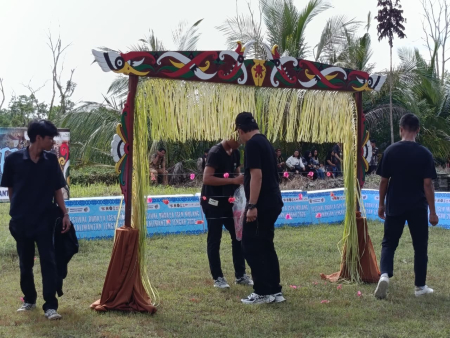 LOMBA LAWANG SAKEPENG
