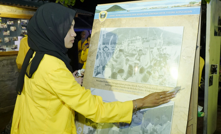 PAMERAN FOTO INDONESIA TEMPO DULU