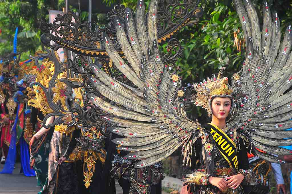 KARNAVAL TENUN TROSO JEPARA