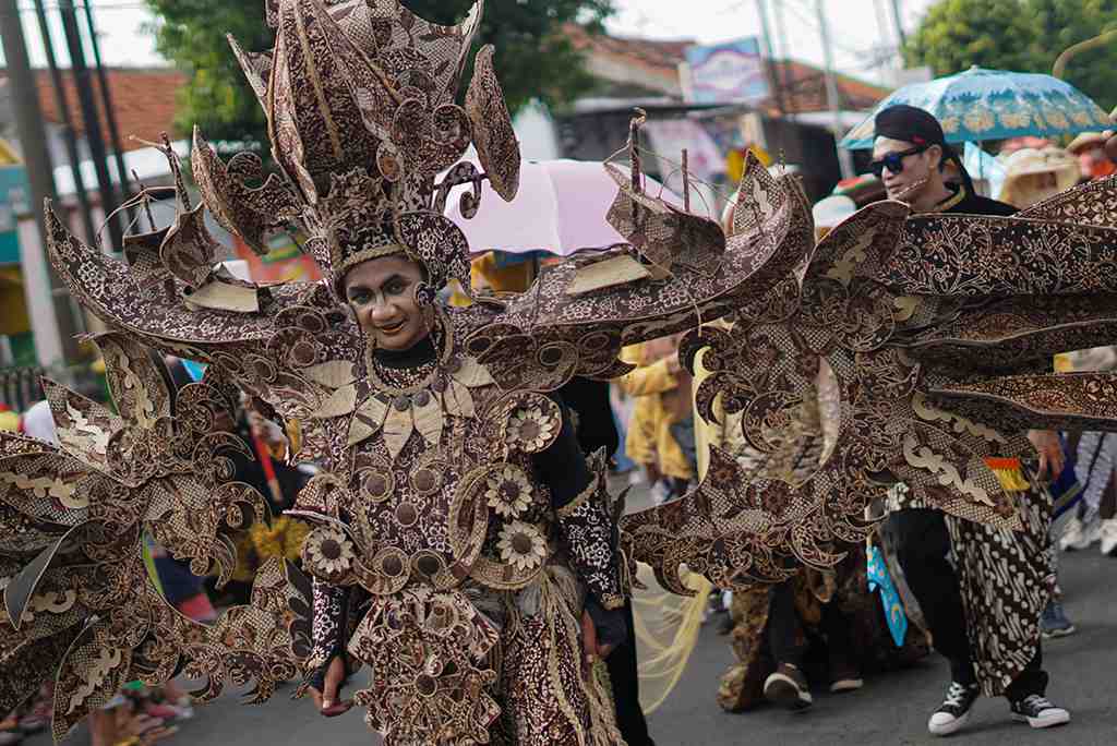 KIRAB BUDAYA HUT KABUPATEN BATANG