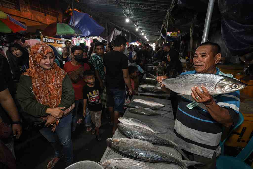 PASAR BANDENG KAWAK DI GRESIK