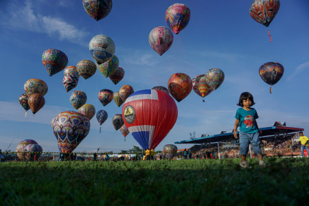 TRADISI SYAWALAN BALON UDARA DI PEKALONGAN