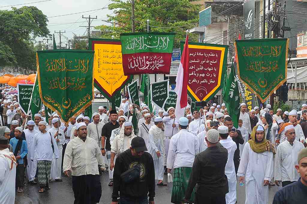 TRADISI ZIARAH KUBRO JELANG RAMADAN