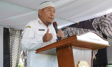 PEREKAT PERSATUAN PEMUDA UNTUK BANGKIT