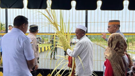 MELEPAS  HAWEAR DI MALUKU TENGGARA