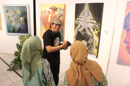  PAMERAN LUKISAN BIAS BORNEO 2