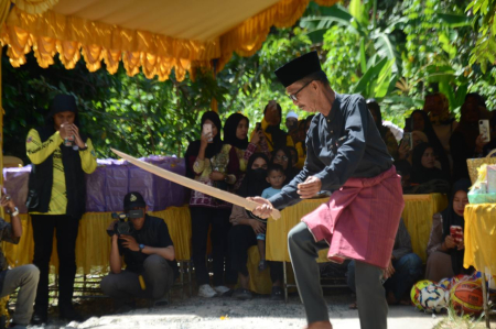 SILAT KUNTAU