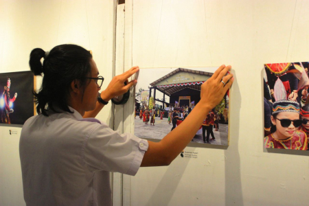 PASANG FOTO