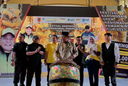 PEMBUKAAN FESTIVAL BARONGSAI OPEN NASIONAL