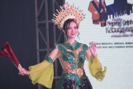  TARIAN KREASI KIPAS