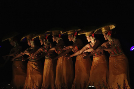 TARI SARIGADING