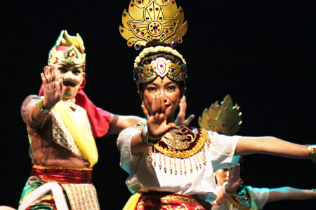 TARI PANGANDAS PRADAYKSA