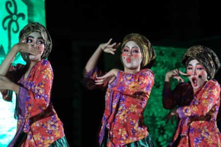 TARI KREASI KHAS BANJAR