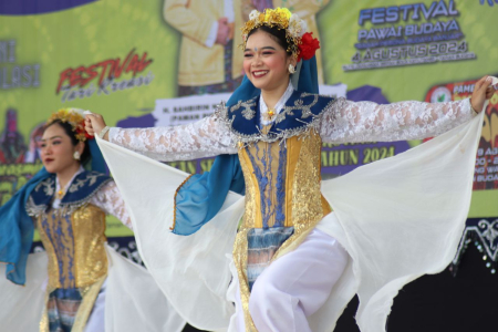 TARI KREASI SAMANGAT WAJA