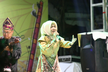 NYANYIKAN LAGU BANJAR UMA ABAH